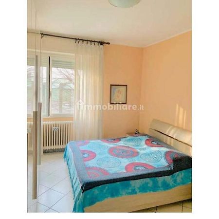 Double Room - Home Stay Мілан Екстер'єр фото